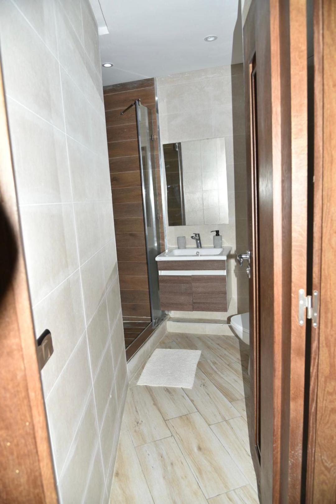 Bright 3-Br In Heart Of Kenitra-Perfect Summer Stay With Parking! Exterior photo