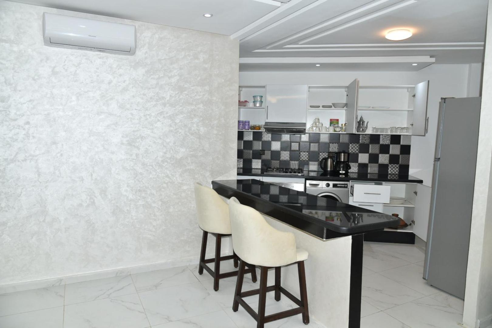 Bright 3-Br In Heart Of Kenitra-Perfect Summer Stay With Parking! Exterior photo